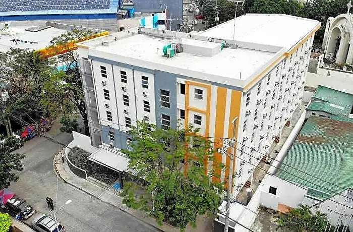The Cityflats Sacred Heart 2*